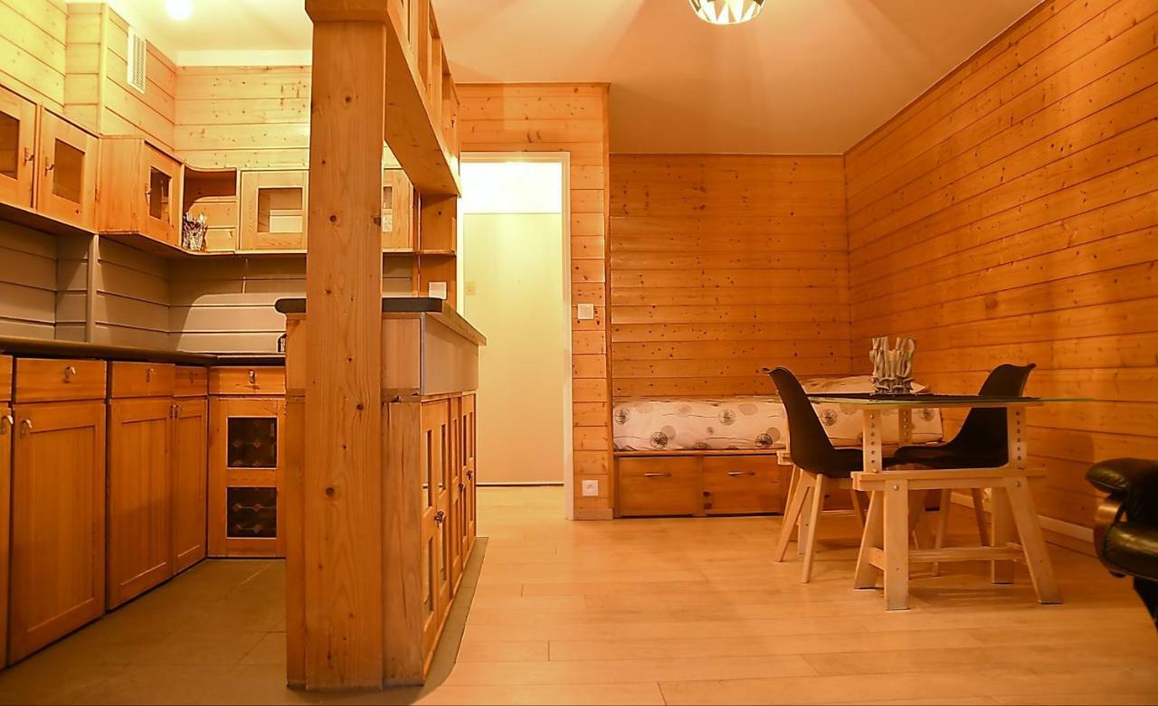F1 Entier Cosy Style Chalet Montgeron, Proche Paris المظهر الخارجي الصورة
